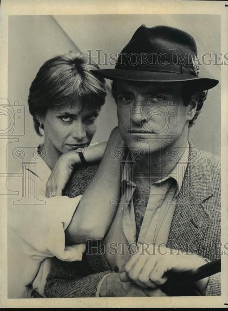 1985 Kevin Dobson and Cindy Pickett in Margin for Murder  - Historic Images