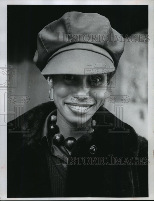 1974 Press Photo Karen Brantley, coordinator of Children's Television Workshop - Historic Images
