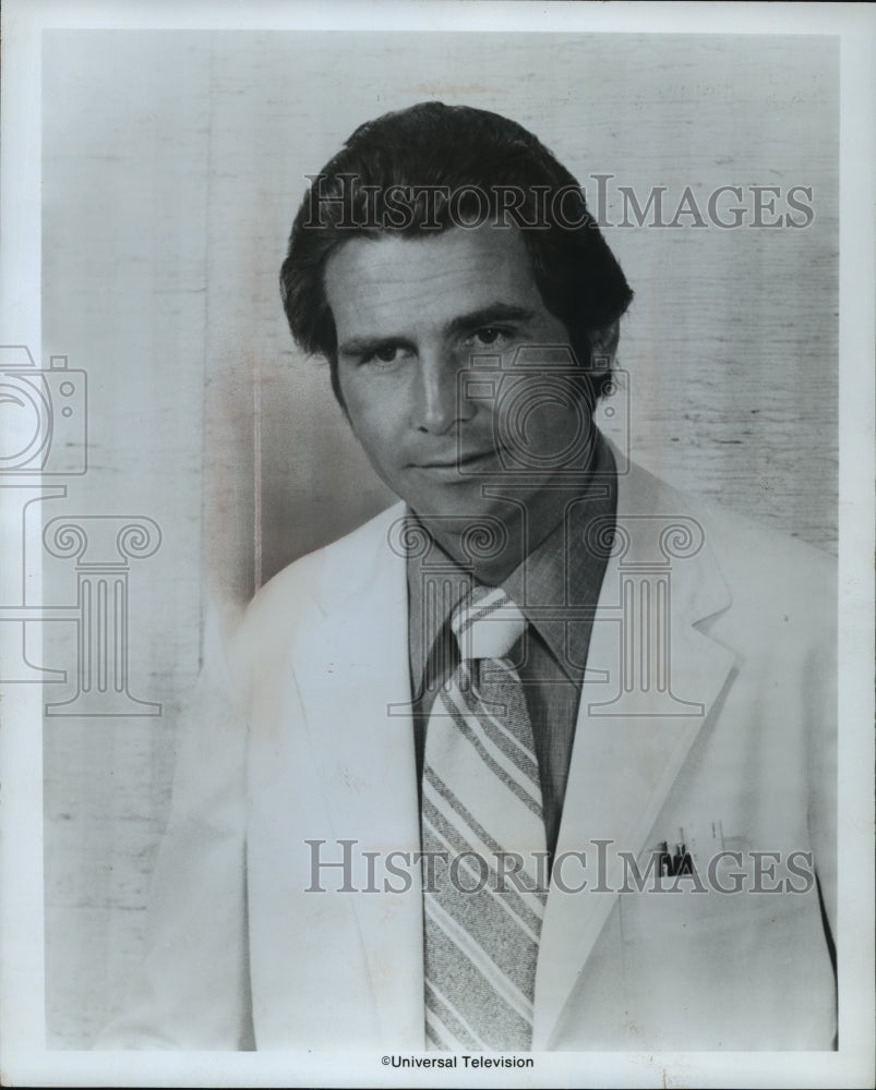 1975 Press Photo James Brolin Portrays Dr. Steven Kiley in Marcus Welby, MD - Historic Images