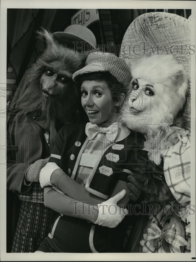 1977 Press Photo Sandy Duncan, Flip Wilson &amp; Liz Torres in Pinocchio - mjp00270 - Historic Images