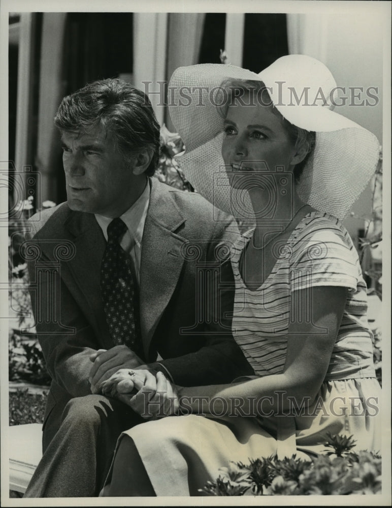 1977 Mitchell Ryan and Sharon Acker in &quot;Executive Suite&quot;  - Historic Images
