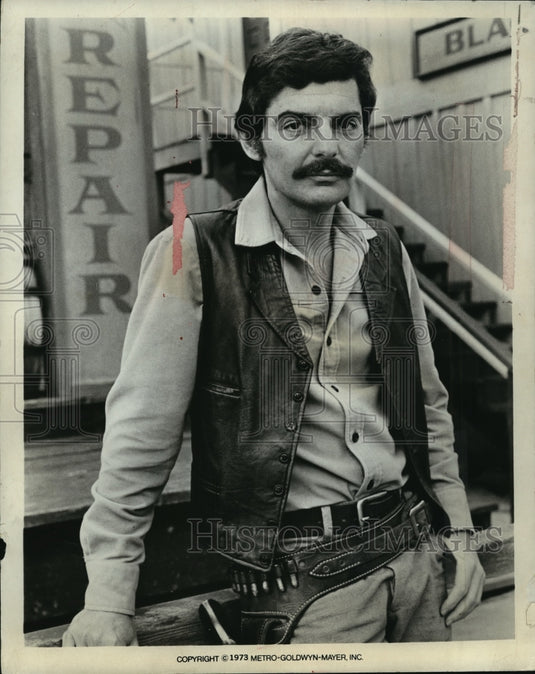 1977 Press Photo Actor Richard Benjamin in "West World" - mjp01146 - Historic Images
