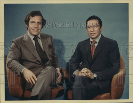 1973 Press Photo Morley Safer and Mike Wallace in "60 Minutes" - Historic Images