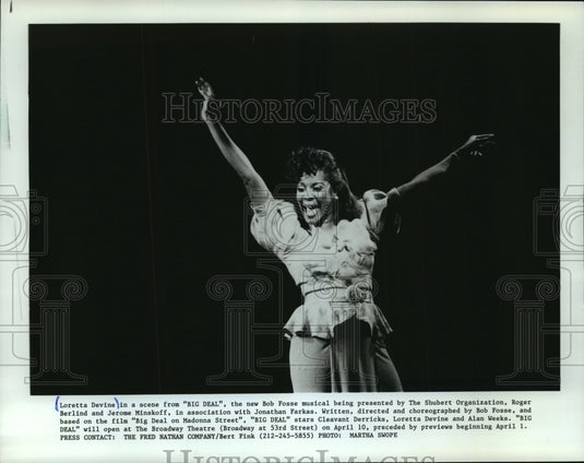 1986, Loretta Devine in a scene from "Big Deal" - mjp01801 - Historic Images