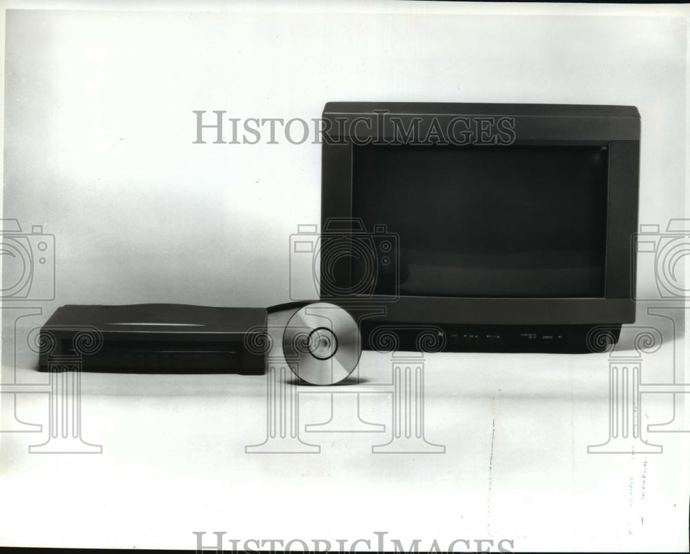 Press Photo Digital Video Disc System - mjp01898 - Historic Images