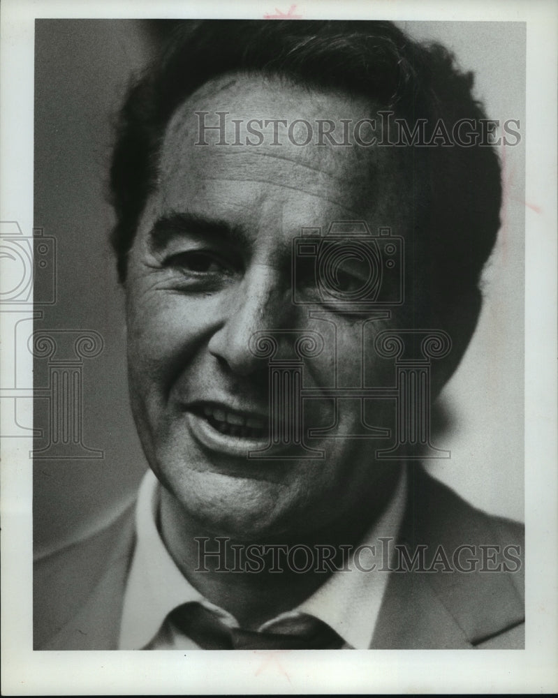 1969 Press Photo Rossano Brazzi in &quot;Harold Robbins&#39; The Survivors&quot; - mjp01945 - Historic Images