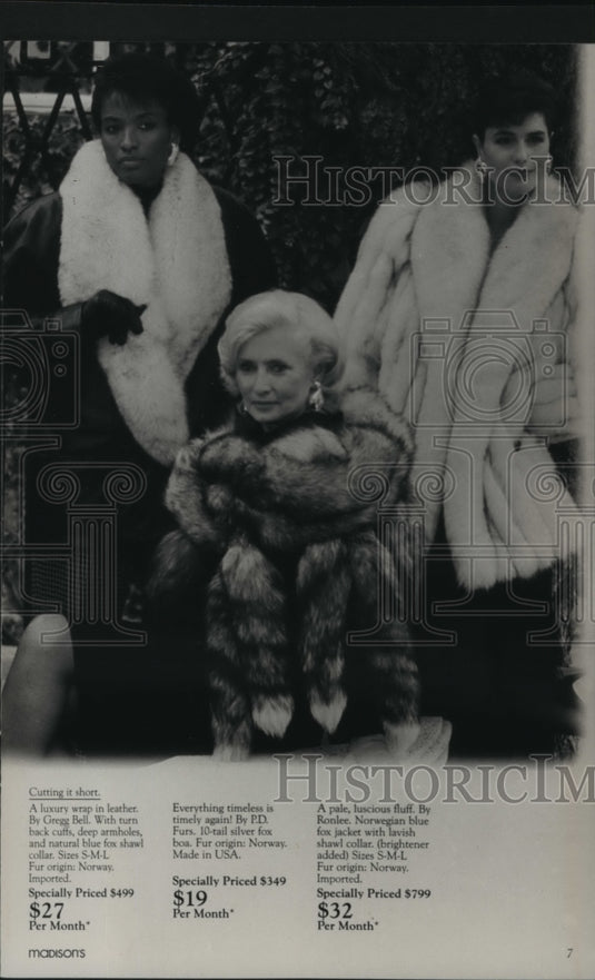 1988 Press Photo Mature models in catalog for Madison's stores - mjp02277 - Historic Images