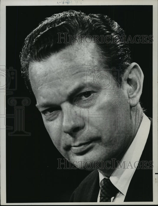 1976 Press Photo Newscaster David Brinkley - mjp02661 - Historic Images