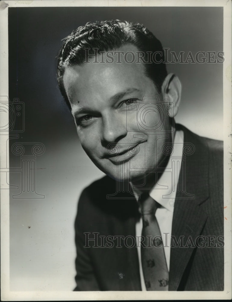 1961 Press Photo News Commentator David Brinkley - Historic Images