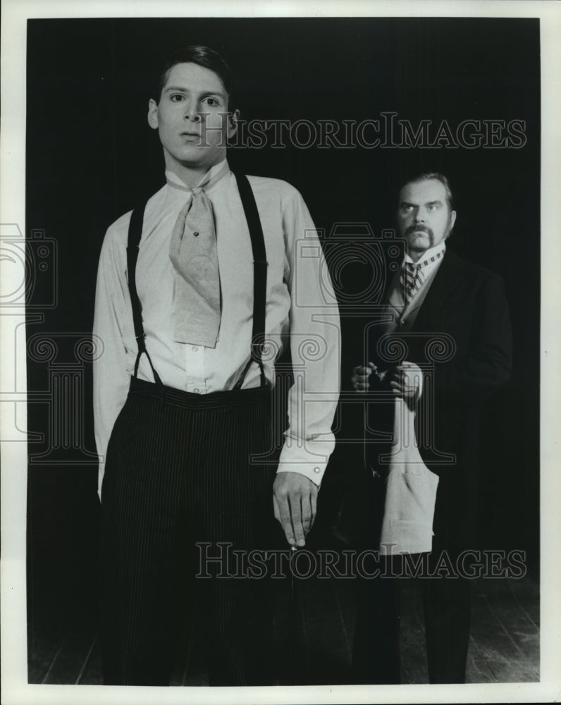 1980 Press Photo Philip Anglim and Kevin Conway in &quot;The Elephant Man&quot;- Historic Images