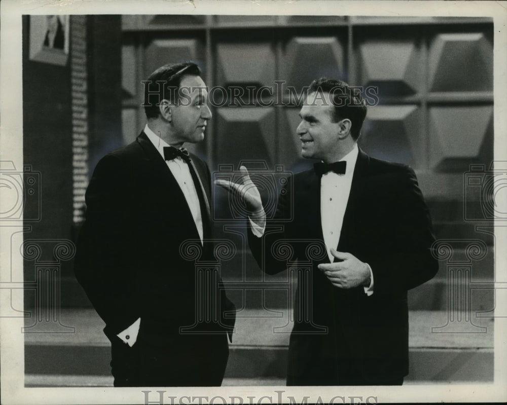 1966 Press Photo Comedians Johnny Wayne and Frank Shuster - mjp03000 - Historic Images