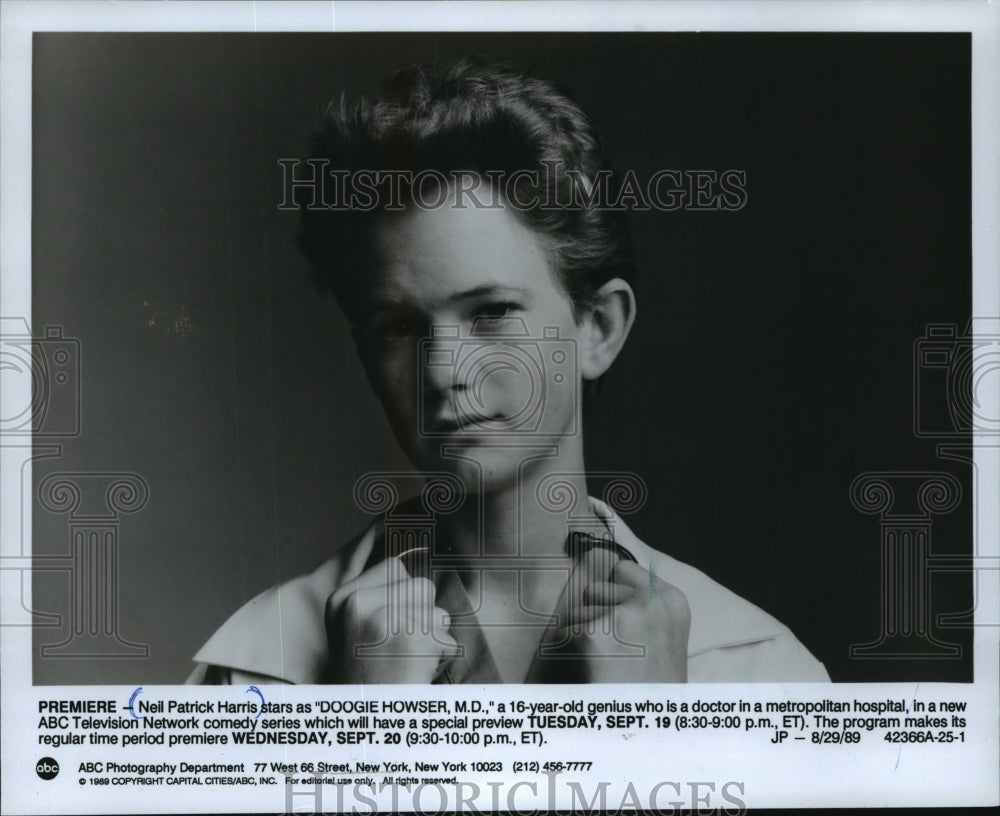 1989 Press Photo Neil Patrick Harris as &quot;Doogie Howser, M.D.&quot; - mjp03287 - Historic Images