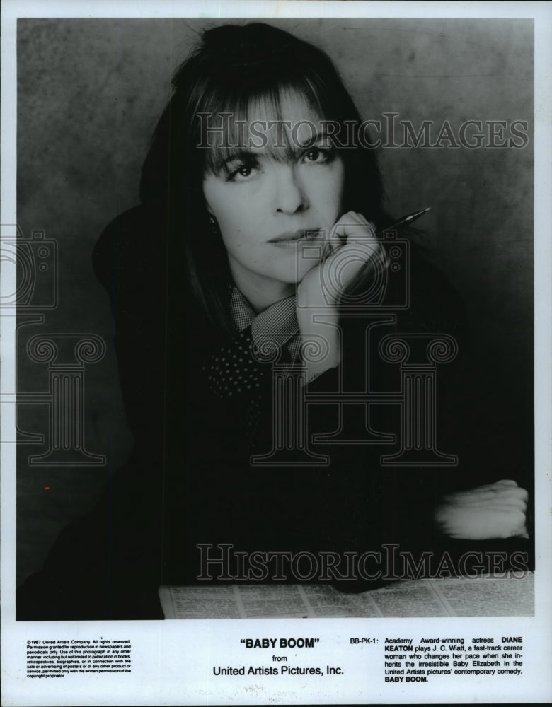 1987, Diane Keaton as J.C. Wiatt in "Baby Boom" - mjp03429 - Historic Images