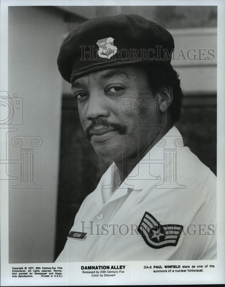1977 Press Photo Paul Winfield in Damnation Alley. - mjp04160 - Historic Images