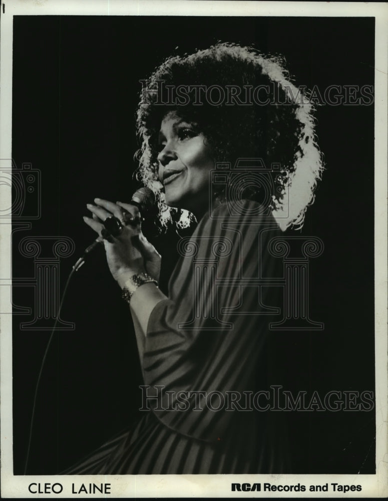 1974 Press Photo Cleo Laine, British singer. - mjp04215 - Historic Images