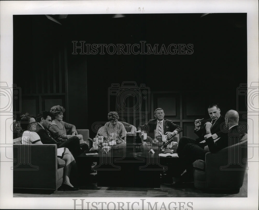 1968 Press Photo John Glenn, Ruby Keeler and others on Irv Kupcinet&#39;s show.-Historic Images