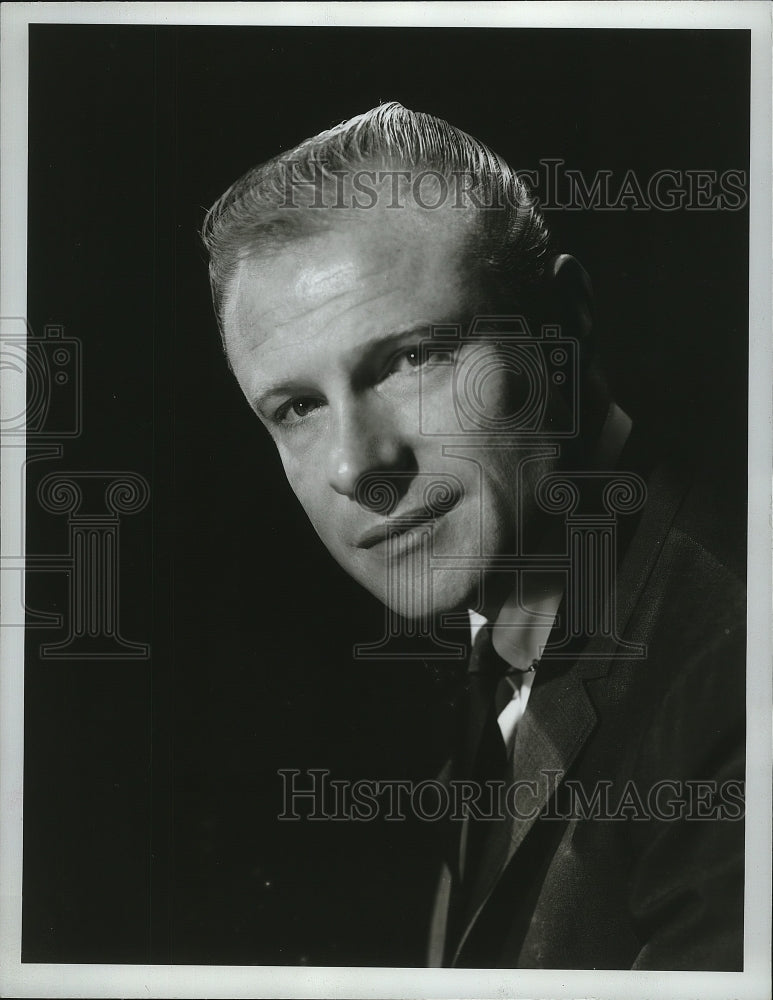 1967 Press Photo Robert Wogan, Vice President of Programs at NBC Radio. - Historic Images