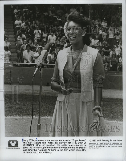 1983 Press Photo Mary Wilson makes a cameo appearance in Tiger Town. - mjp05105 - Historic Images