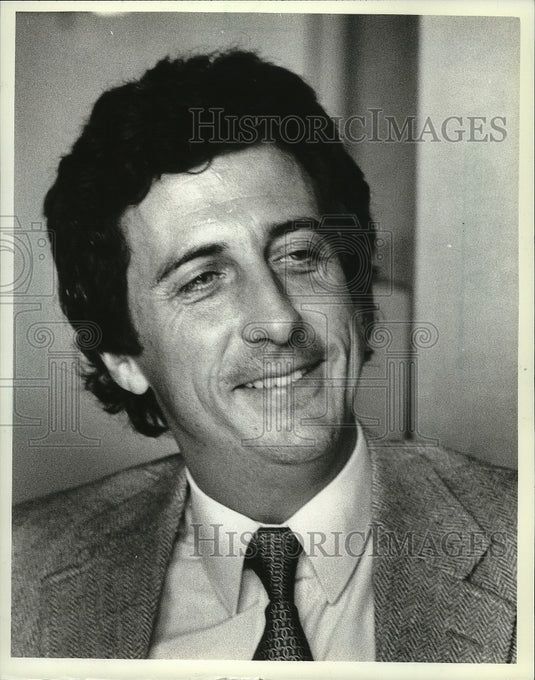 1982, Robert Lacy, author of Kingdom - Arabia and the House of Saud. - Historic Images