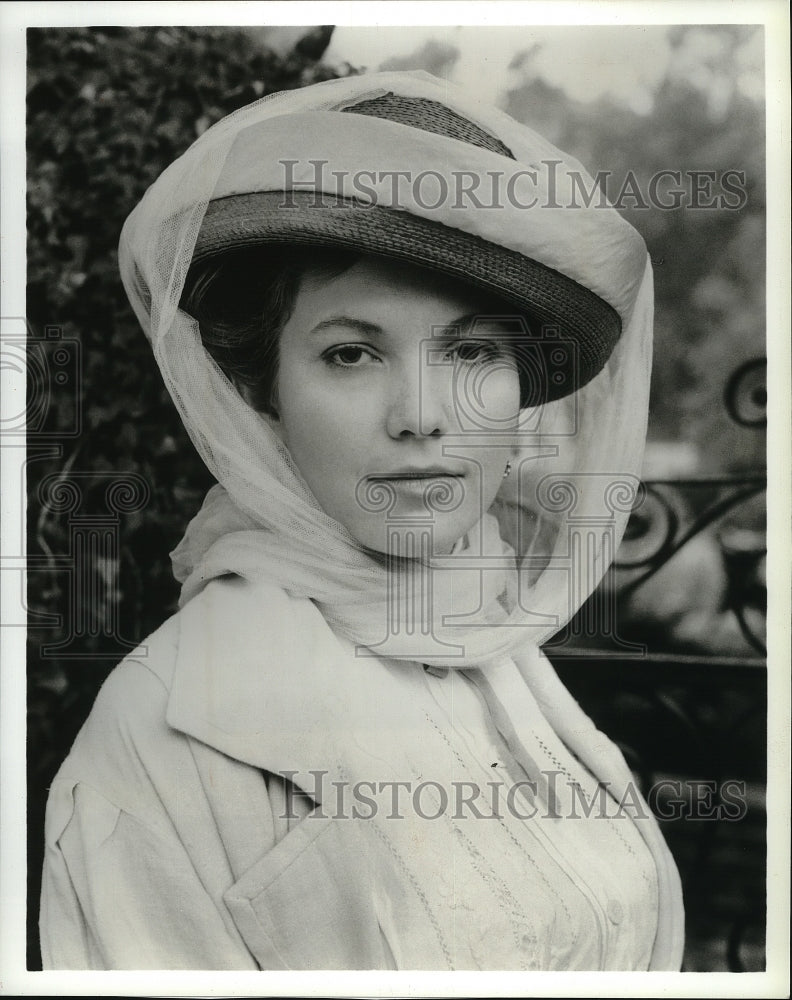 1994, Diane Lane, actress. - mjp05405 - Historic Images