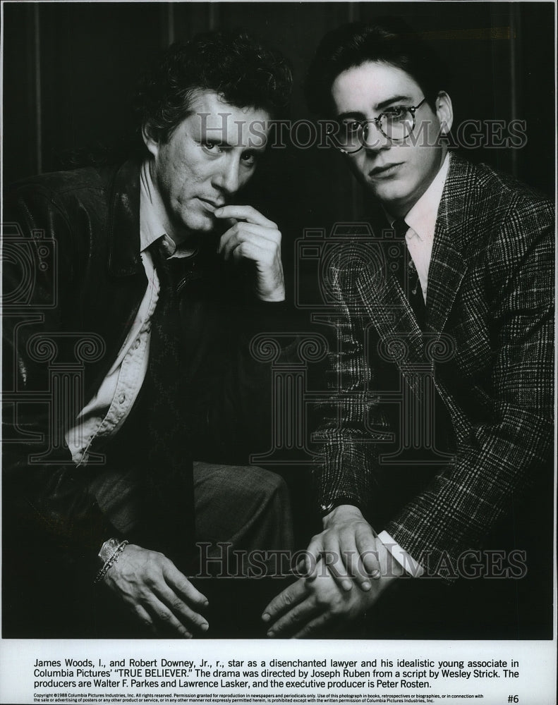 1988 Press Photo James Woods and Robert Downey Jr. in True Believer. - mjp05529 - Historic Images