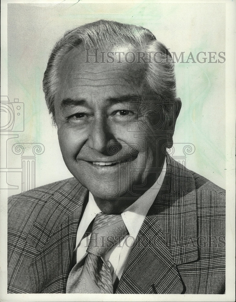 1976 Press Photo Robert Young stars in Marcus Welby, M.D., on ABC. - mjp05691 - Historic Images