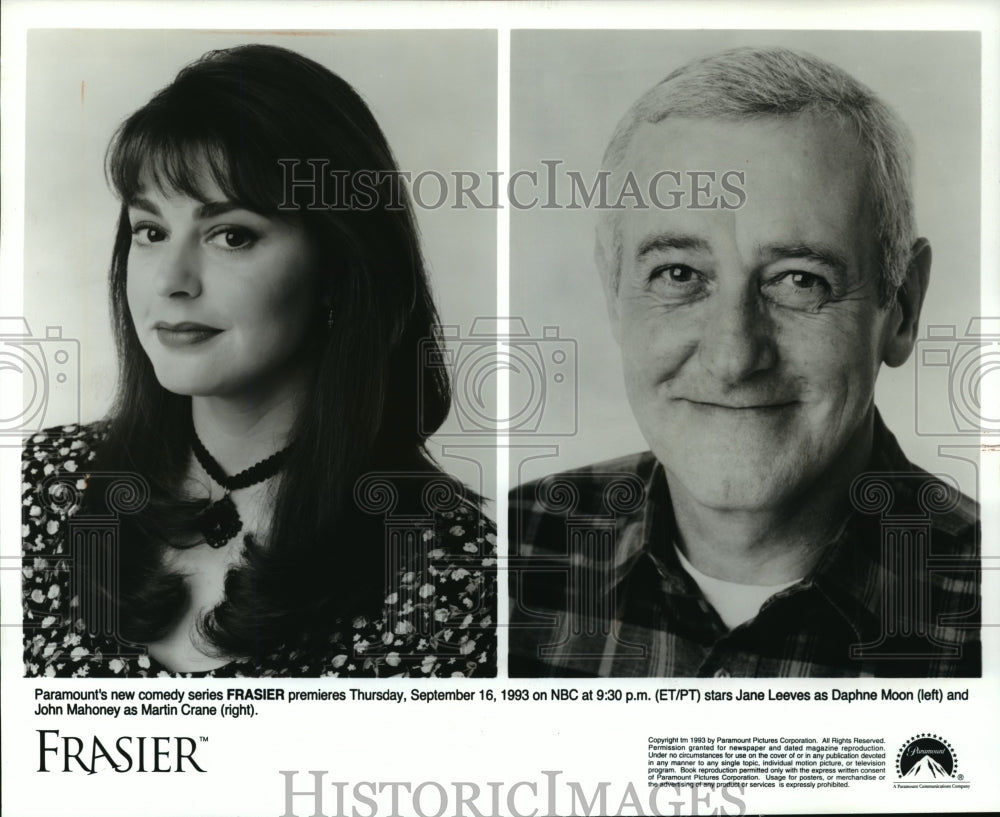 1993, Jane Leeves and John Mahoney star on Frasier. - mjp05878 - Historic Images