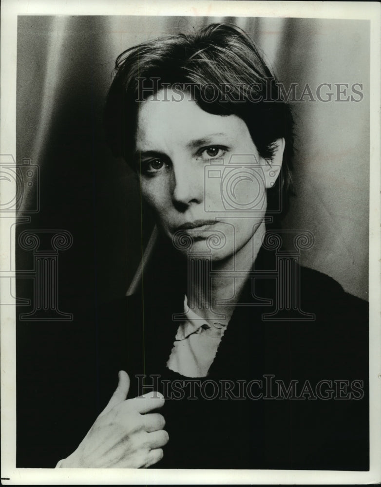 1988 Press Photo Elizabeth LeCompte, artistic director of The Wooster Group.- Historic Images