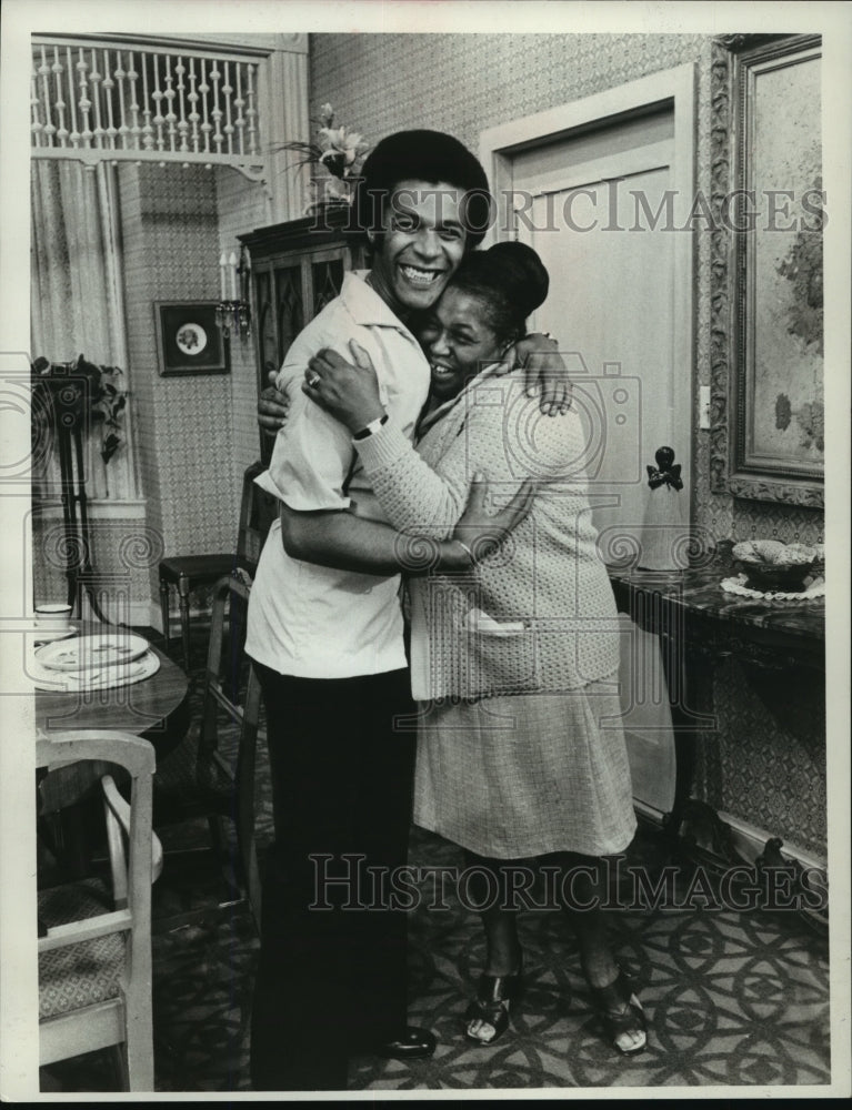 1974 Press Photo Clifton Davis and Theresa Merritt - mjp06205 - Historic Images