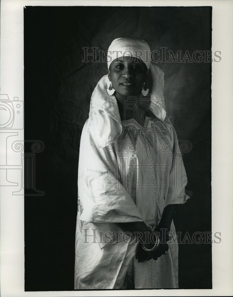 1990 Press Photo Ferne Caulker, Ko-Thi Dance Company - mjp07083 - Historic Images