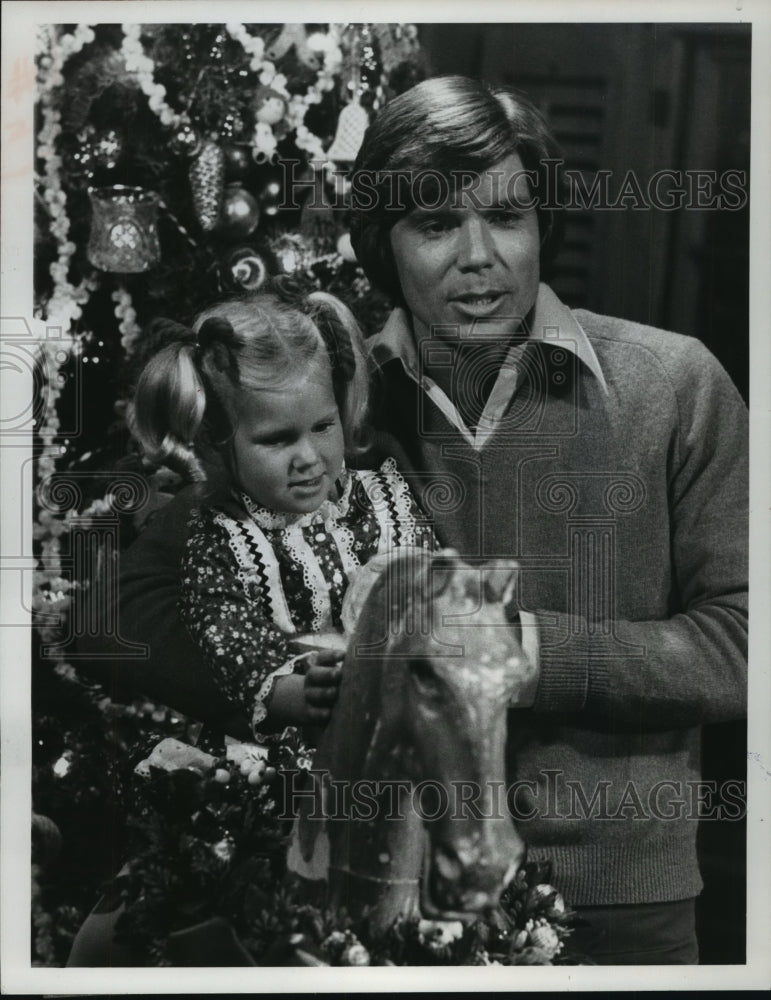 1976, John and Jennifer Davidson on The John Davidson Christmas Show - Historic Images