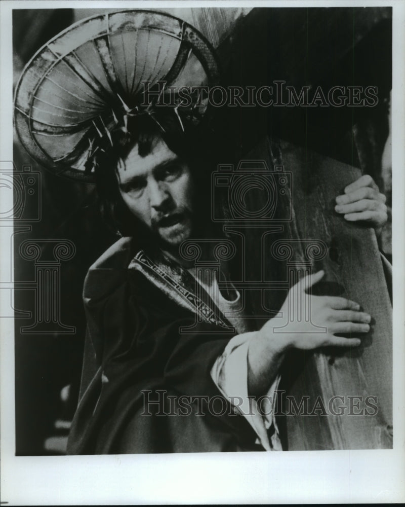 1979 Press Photo Tom Courtenay in &quot;Easter Chester Mystery Plays&quot; - mjp07260 - Historic Images