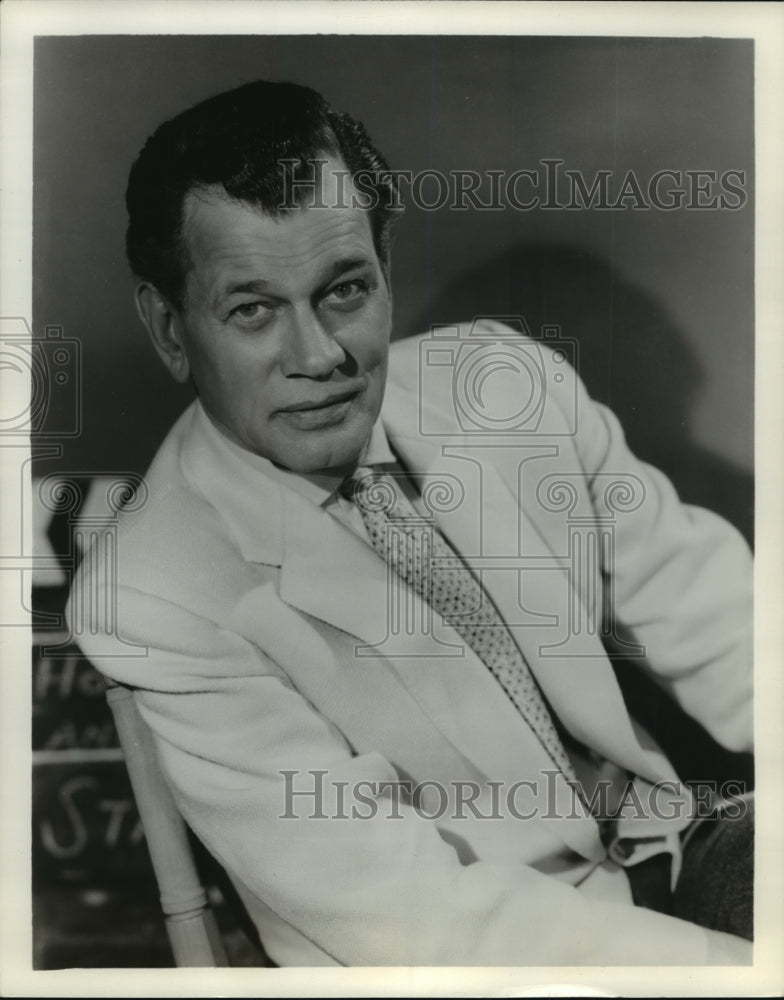 1963 Press Photo Portrait of Joseph Collen, Actor - mjp07363 - Historic Images