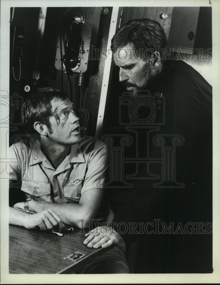 1979 Press Photo Ronny Cox and Charlton Heston in "Gray Lady Down" - mjp07380-Historic Images