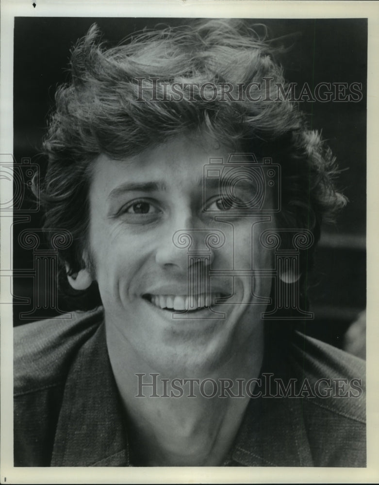 1977 Press Photo Richard Cox, Actor - mjp07385 - Historic Images