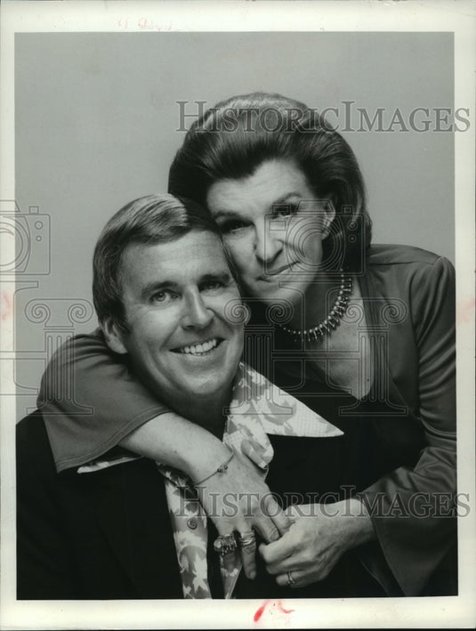 1975 Press Photo Paul Lynde and Nancy Walker from "The Paul Lynde Comedy Hour" - Historic Images