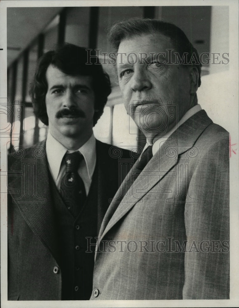 1973 Press Photo Dan Dailey and James Naughton in "Faraday and Company"-Historic Images