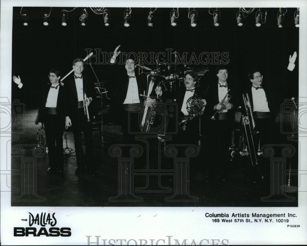 1989, The Dallas Brass concludes at Cedarburg High with concert - Historic Images