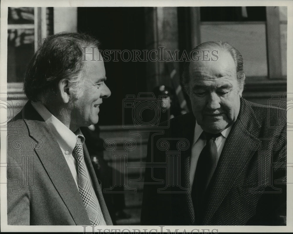 1974 Press Photo John Ireland, Broderick Crawford in &quot;The Phantom of Hollywood&quot;-Historic Images