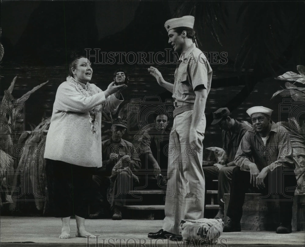 1987 Press Photo Murie Costa Greenspon and Richard White in &quot;South Pacific&quot; - Historic Images