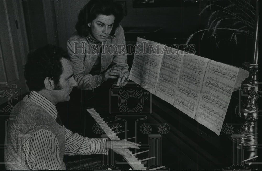 1978 Press Photo Soprano Lee Dougherty rehearses with James Norden for recital - Historic Images