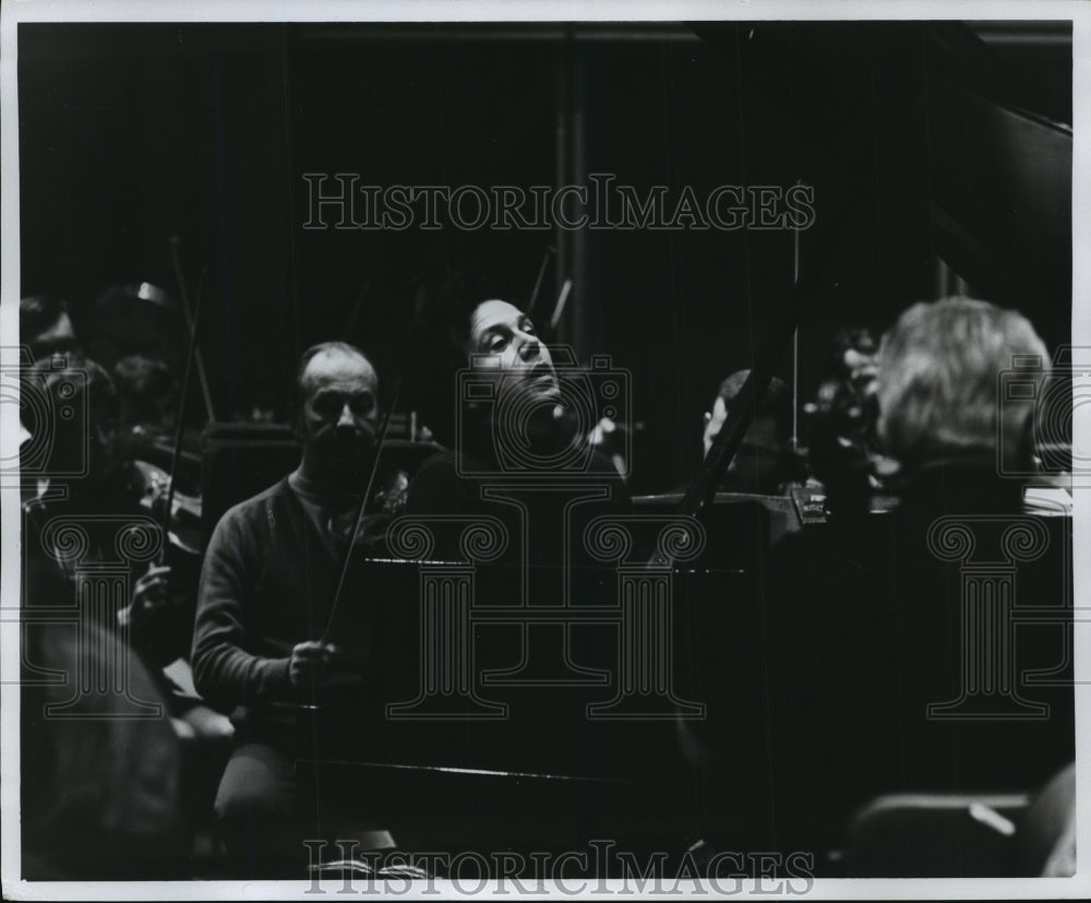 1974 Press Photo Conductor-pianist, John Covelli - mjp08457 - Historic Images