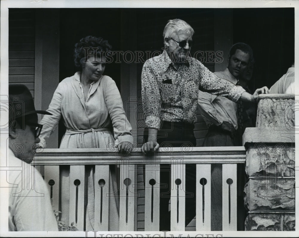 1974 Press Photo Jack Swanson, Durward McDonald for Repertory Theater Milwaukee - Historic Images