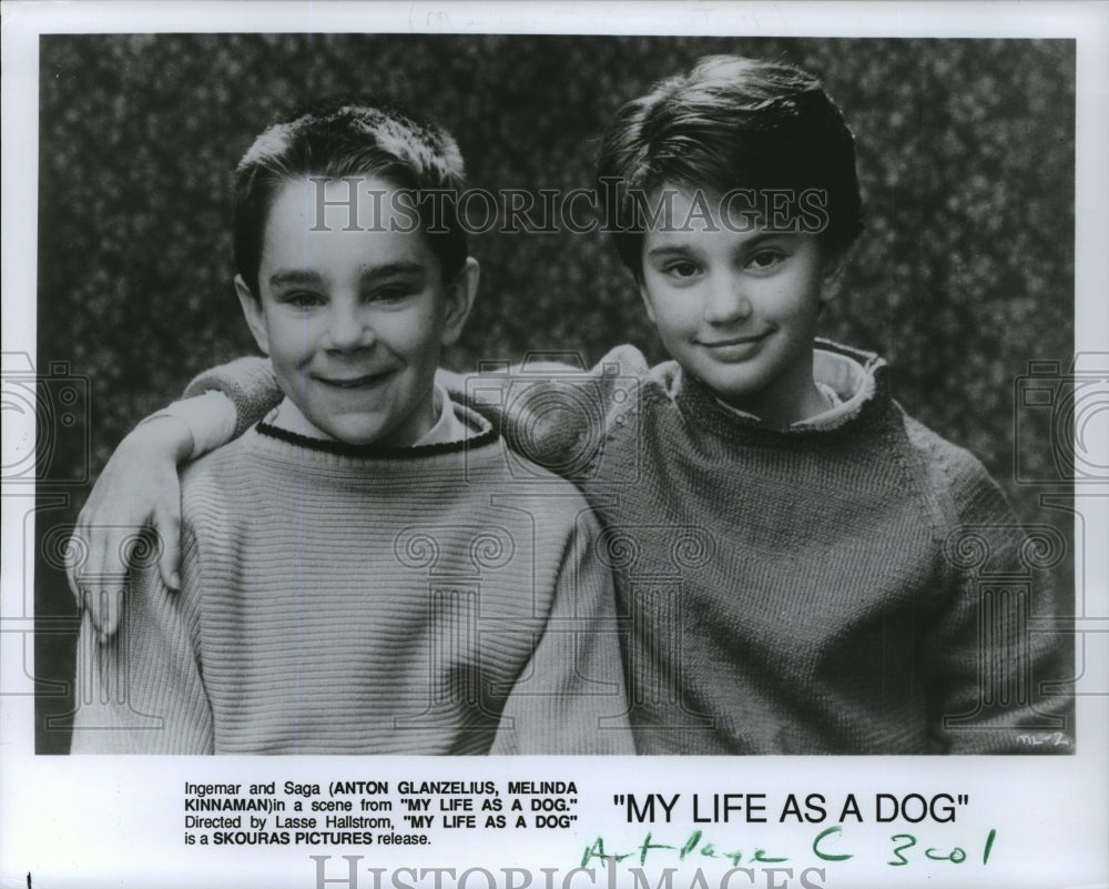 1988, Anton Glanzelius, Melinda Kinnaman "My Life As a Dog" Movie - Historic Images