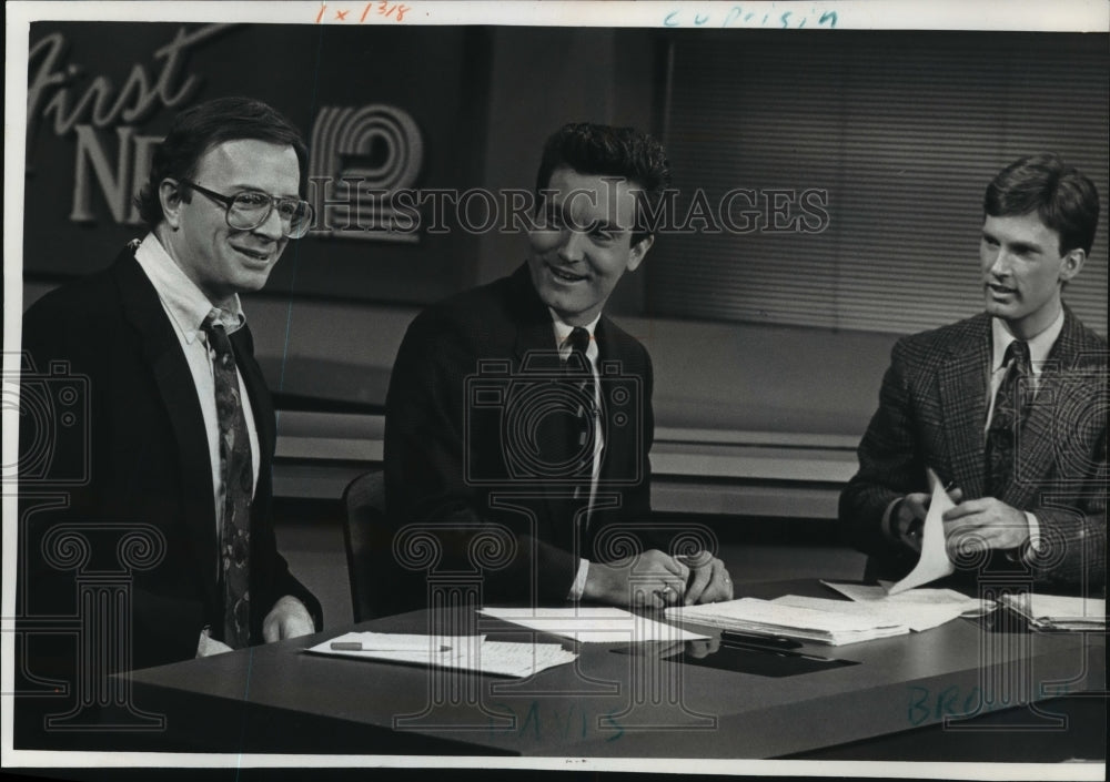 1993, Dave Davis, Steve True &amp; David Brown on First News. - mjp09424 - Historic Images