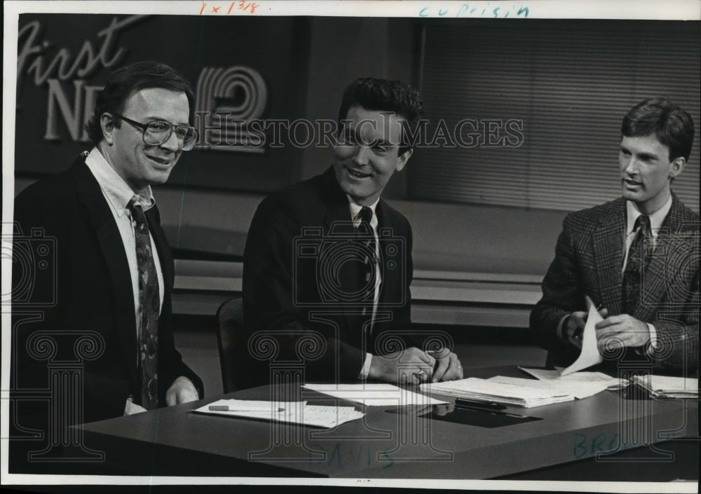 1993, Dave Davis, Steve True & David Brown on First News. - mjp09424 - Historic Images