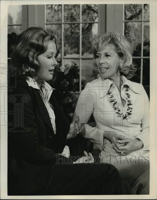 1974 Marueen Dean and Dinah Shore on Dinah's Place, on NBC.-Historic Images