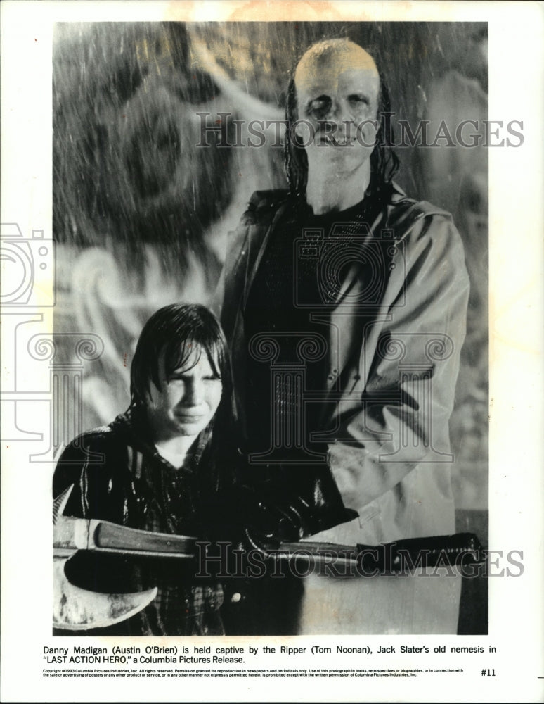 1993 Press Photo Tom Noonan and Austin O'Brien star in Last Action Hero. - Historic Images
