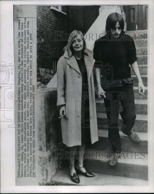 1965 Press Photo Michael Chaplin with Patricia Johns Outside Home in London-Historic Images