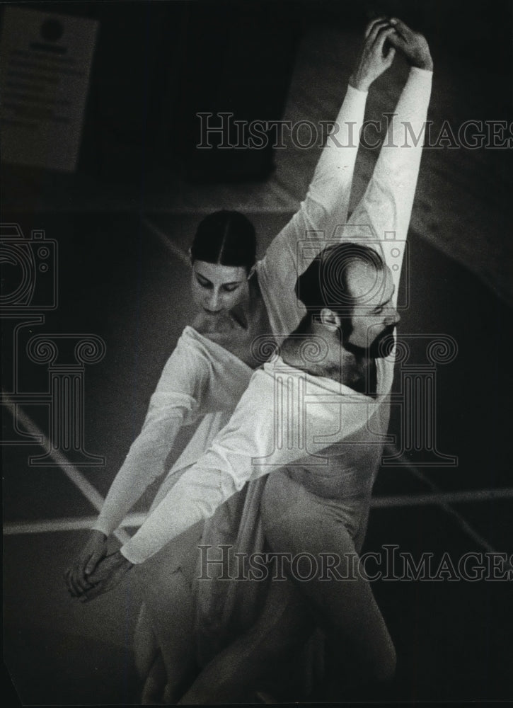 1980 Press Photo Betty Salamun and David H.B. Drake in A Modern Dance Sampler.-Historic Images